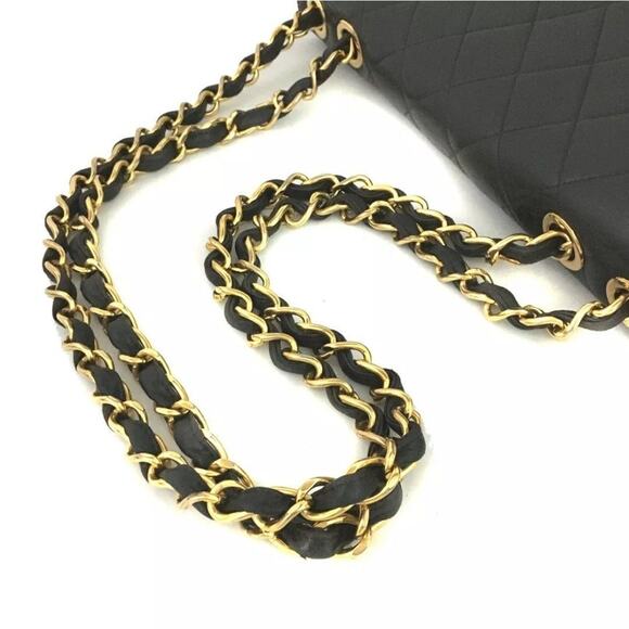 CHANEL Jumbo 30 Quilted Matelasse Lambskin w/Chain Shoulder Bag Black - Picture 6 of 8